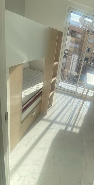 Cama tren con armario y 2 cajones