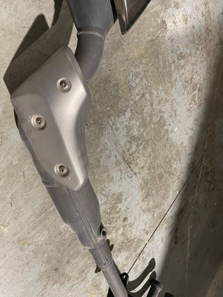 Tubo de escape Yamaha T-Max 530