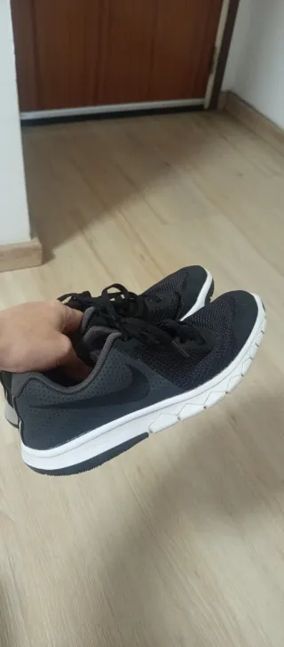 Zapatillas Nike Flex Experience RN 8