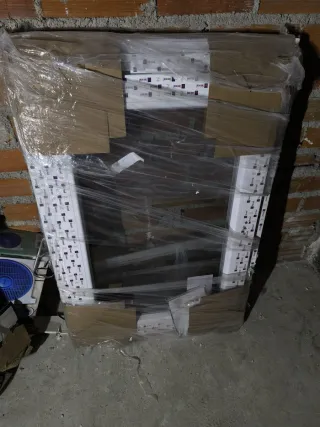 Ventana PVC 70x100 cm