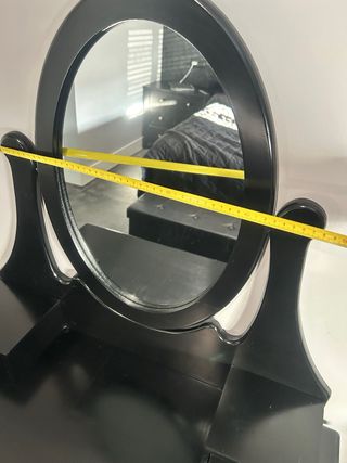 Tocador Clásico Negro con Espejo Ovalado