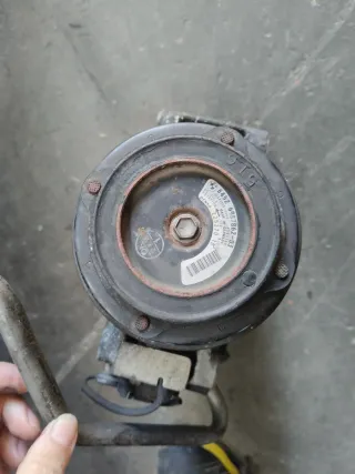 Compresor A/C BMW Serie 1 E81 E87