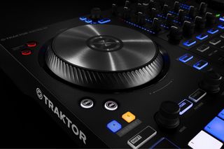 Controlador DJ Native Instruments Traktor Kontrol