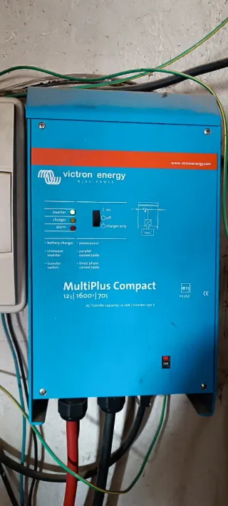 Inversor Cargador Victron Multiplus Compact 12V