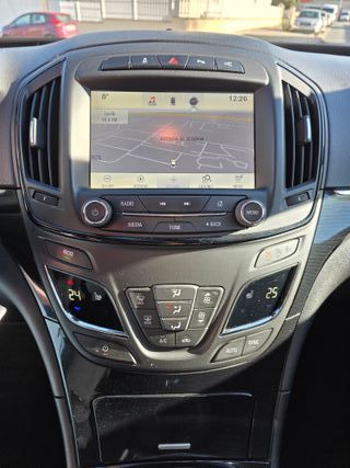 Opel Insignia 2.0 CDTI 140cv año 2013