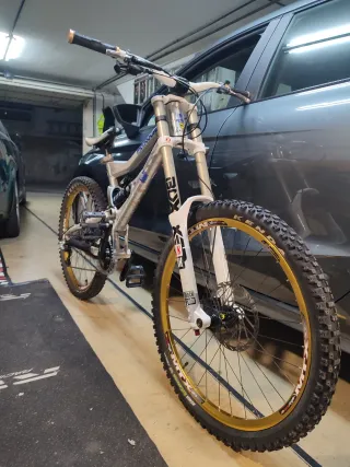 Bici Descenso Mongoose Boot R 26 2010