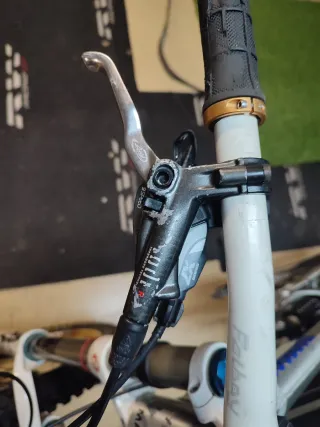 Bici Descenso Mongoose Boot R 26 2010