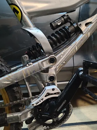 Bici Descenso Mongoose Boot R 26 2010