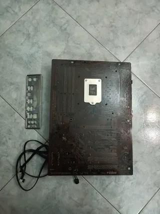 Scheda Madre Asus P8H67 Intel core i5 più memorie