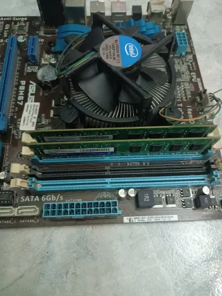 Scheda Madre Asus P8H67 Intel core i5 più memorie