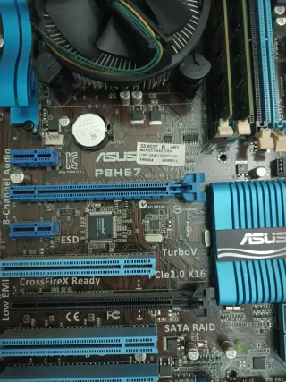 Scheda Madre Asus P8H67 Intel core i5 più memorie