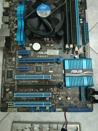 Scheda Madre Asus P8H67 Intel core i5 più memorie