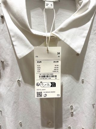 Camisa blanca con pedrería Talla M