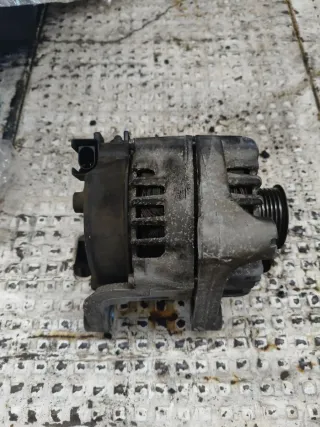 Alternador Valeo BMW Serie 1 E81 E87 116D