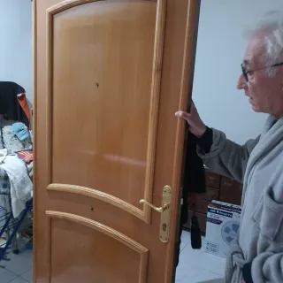 Puerta de calle madera