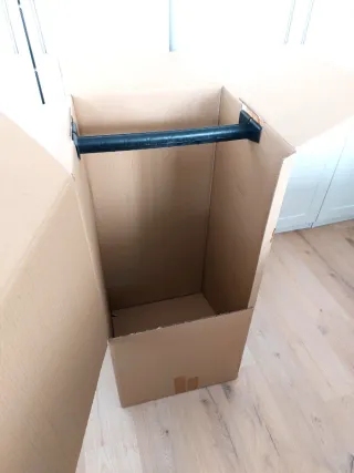 8 Cajas Armario Mudanza con Colgador