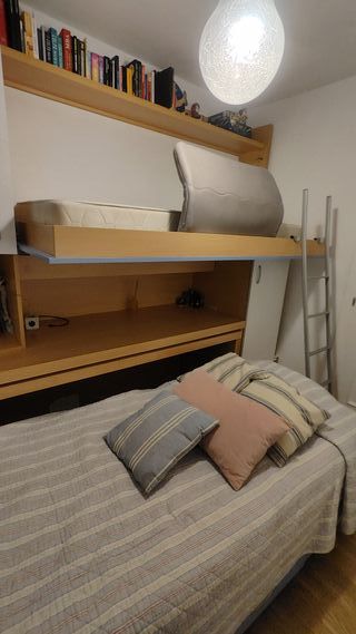 Habitación Cama nido abatible con mesa extraíble