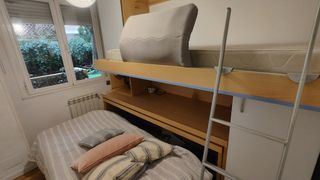 Habitación Cama nido abatible con mesa extraíble