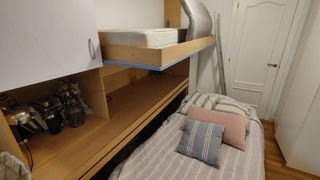 Habitación Cama nido abatible con mesa extraíble