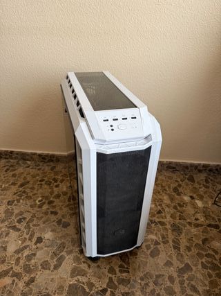 PC Gaming Blanco Cooler Master