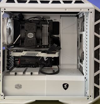 PC Gaming Blanco Cooler Master