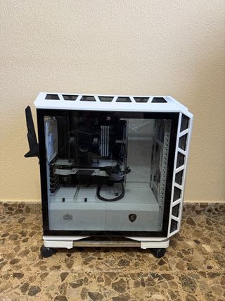 PC Gaming Blanco Cooler Master