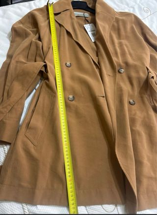 Gabardina Stradivarius Marrón Talla S