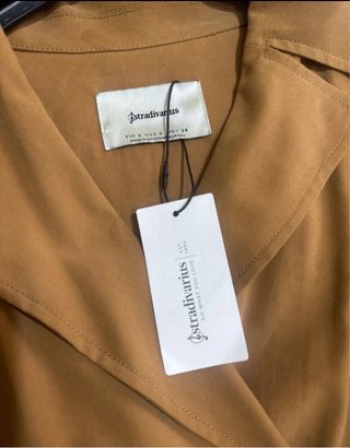 Gabardina Stradivarius Marrón Talla S