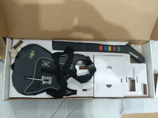 Guitarra Guitar Hero 3 Legends of Rock PS2