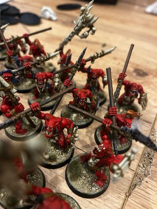 30 Ork Savage - The Old World