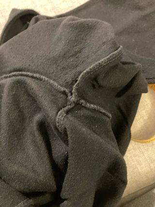 Pantalones negros acampanados