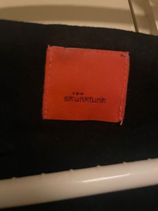 Vestido negro con estampado