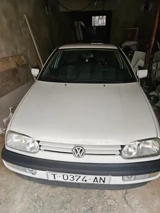 Volkswagen Golf 1996