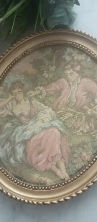 Coppia di antichi arazzi francesi