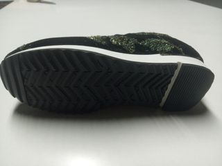 Zapatos negros bordados verdes talla 37-41