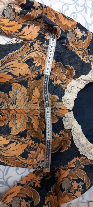 Corpiño y zapatos forrados fallera