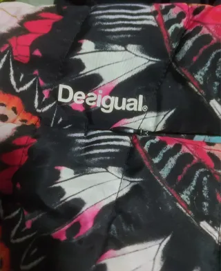 Chaleco reversible Desigual mariposas