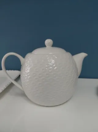 Set teiera e zuccheriera con vassoio in porcellana