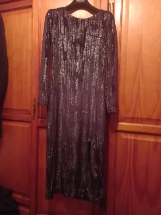 Vestido fiesta negro y plateado