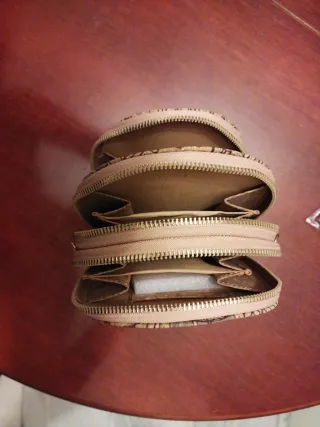 Bolso bandolera de corcho estampado