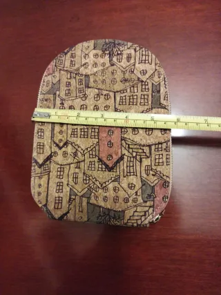 Bolso bandolera de corcho estampado