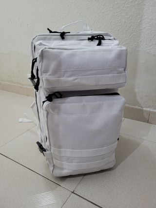 MOCHILA TACTICA MILITAR BLANCA IMPERMEABLE GYM