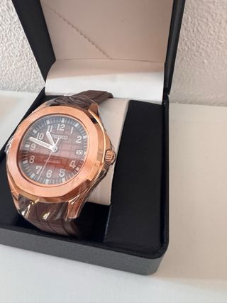 Reloj Seiko Mod Aquanaut Marrón Dorado