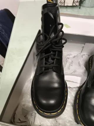 Botas Dr. Martens Airwair Negras Talla 37