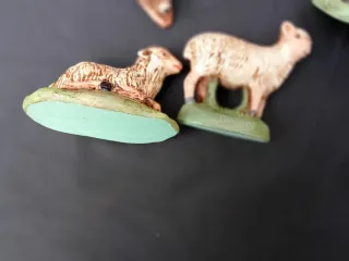 Pastore con pecore in gesso policromo