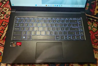 MSI Modern 15 A5M Portátil