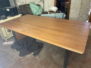Mesa de despacho de madera (2 metros)
