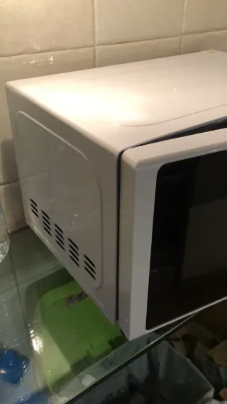 Microondas OK. OMW 2024-3 W Blanco