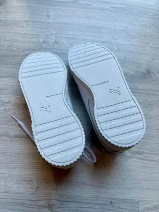 Zapatillas Puma Blancas Talla 39, Nuevas