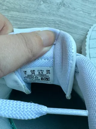 Zapatillas Puma Blancas Talla 39, Nuevas